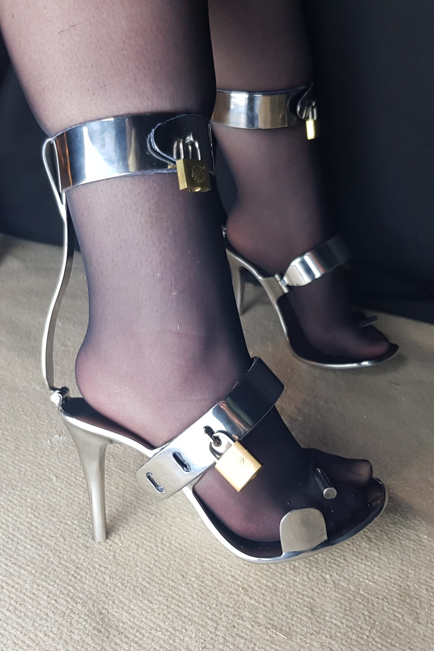 steel heeled boots