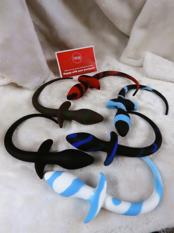 Puppy Play Butt plug Tail (Red and Green) - Image 10
