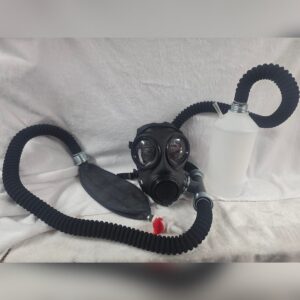 Gas Mask with x2 BLIND lids, x1 BUBBLE BOTTLES, x1 Rebreather Bag, x2 1M TUBES, x1 T PEACE, x1 RESPIRATOR.